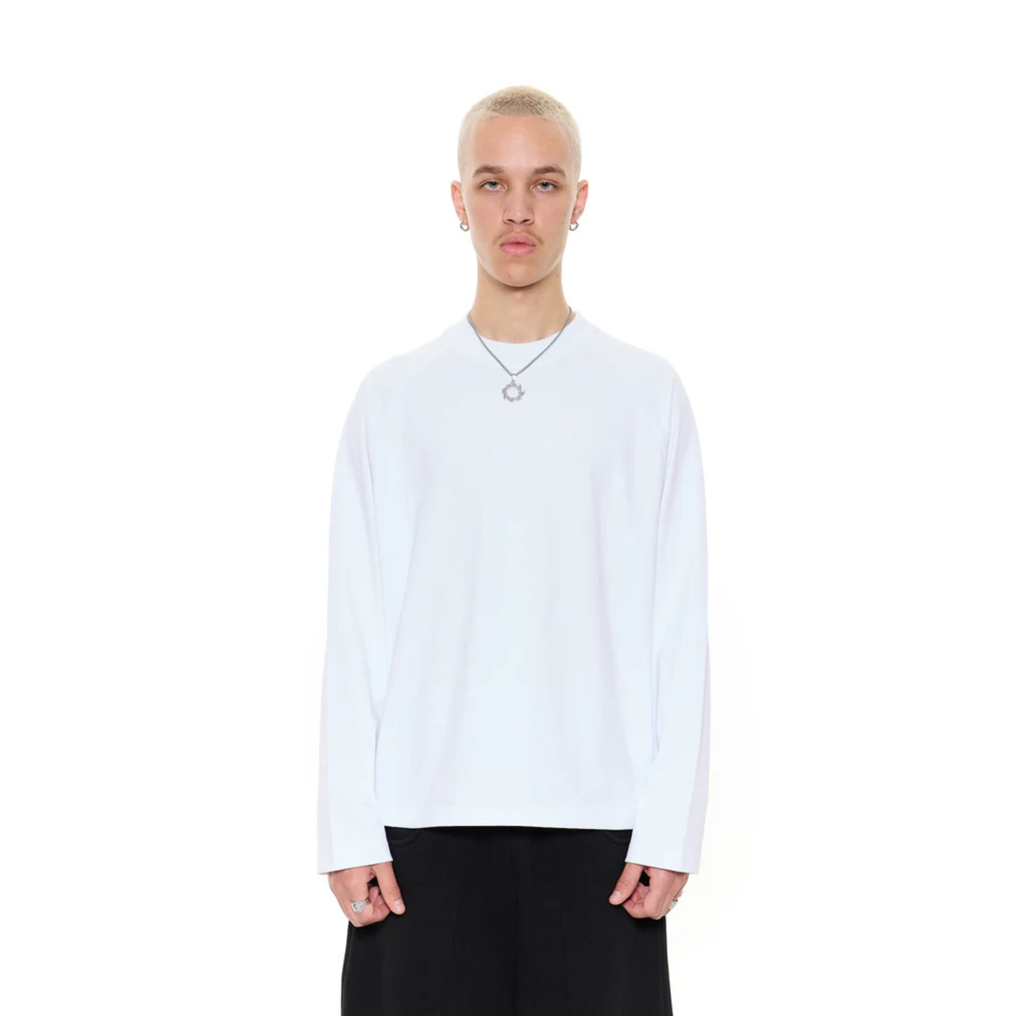 ESSENCE LONGSLEEVE